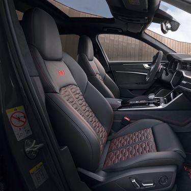 Audi RS 6 Avant Interior