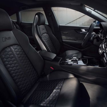 Audi RS 5 Interior