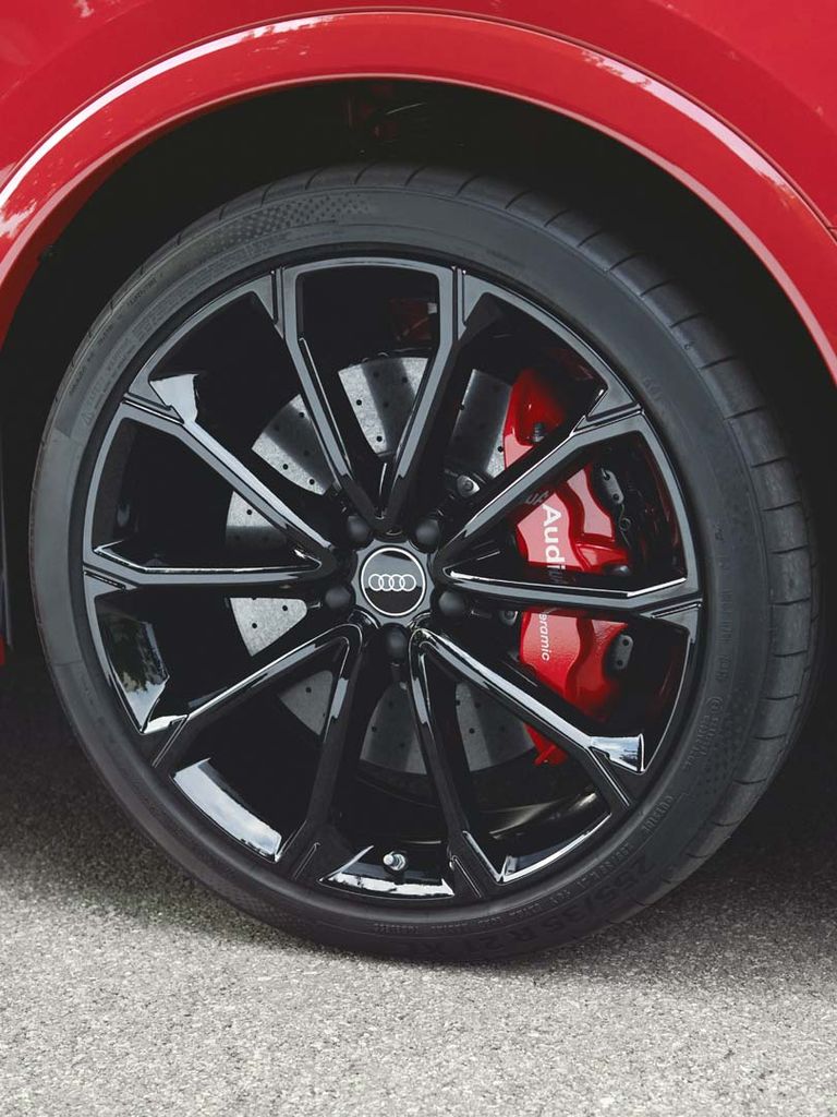 Audi RS Q3 Sportback wheels with alloy wheels